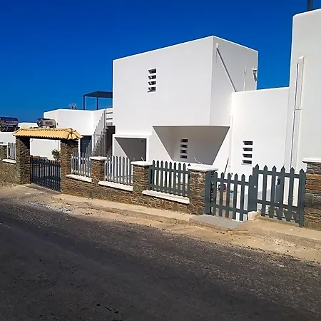 Hotel Amorani *