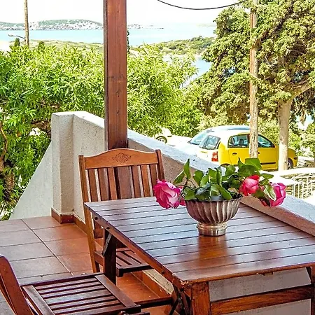 Amorani Hotel *